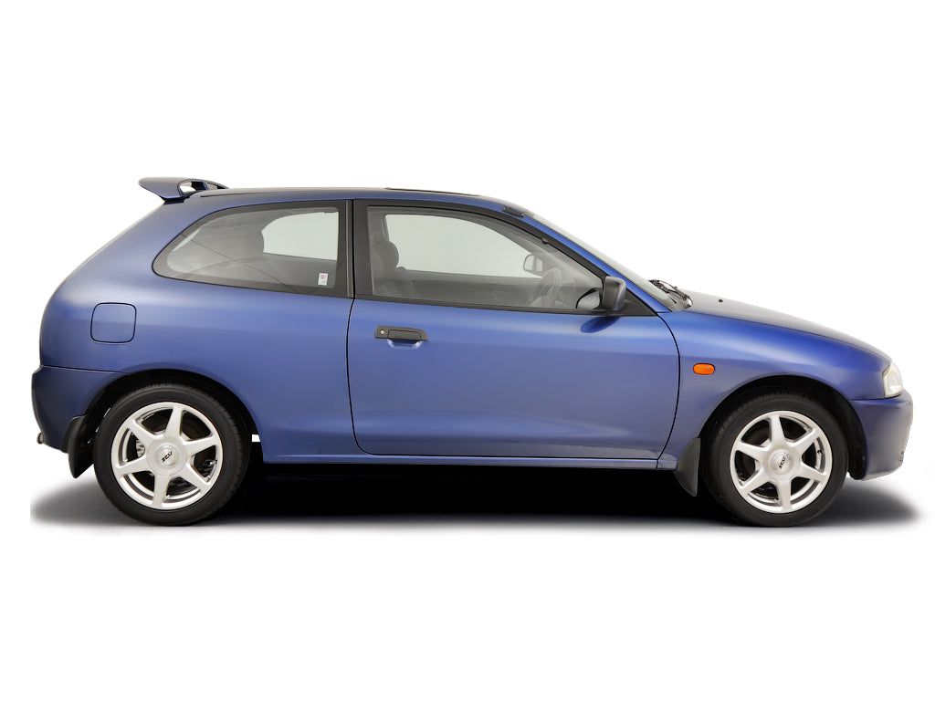 Air filter change Mitsubishi Colt 1996 - 2004